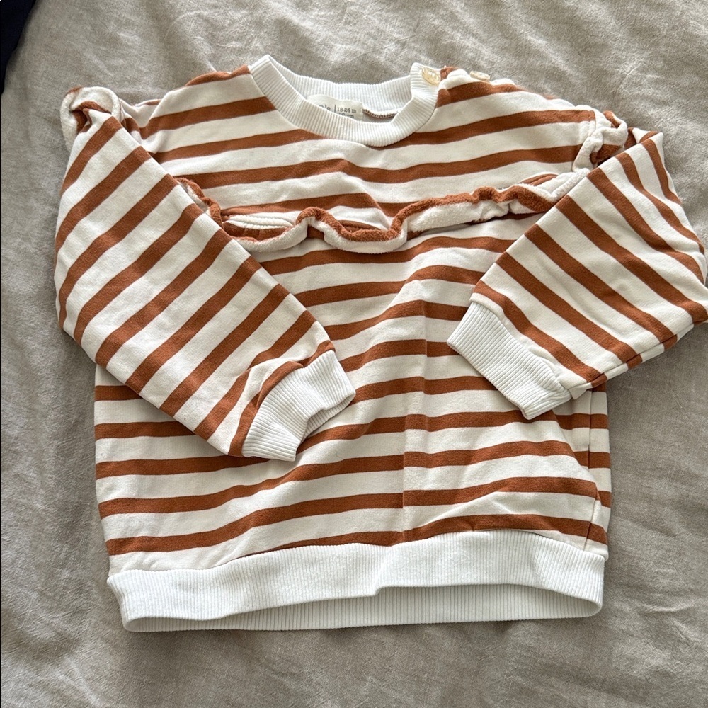 Bean's Barcelona Striped Ruffle Fleeced Sweatshirt. Size 18-24mo